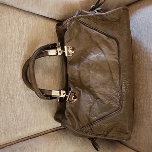Tre Vero Top Handle Hand bag